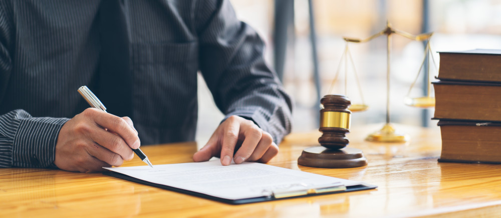 Héritier bloque la succession : que faire face à cette situation ?