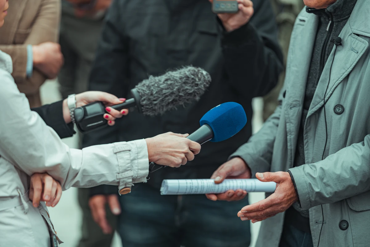 Lanceurs d'alerte : héros ou criminels ? Le dilemme juridique de notre époque
